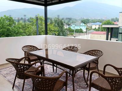 5-бөлмелі пәтер · 283 м² · 1/3 қабат, мкр Архат 20/1, бағасы: 260 млн 〒 в Алматы, Бостандыкский р-н