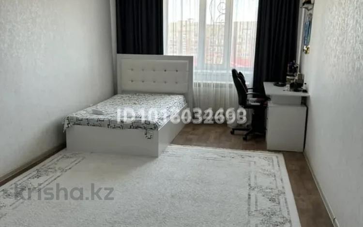 2-комнатная квартира · 81 м² · 9/10 этаж, мкр. Алтын орда 21а — Остановка залатой квартал за 175 000 ₸ в Актобе — фото 2
