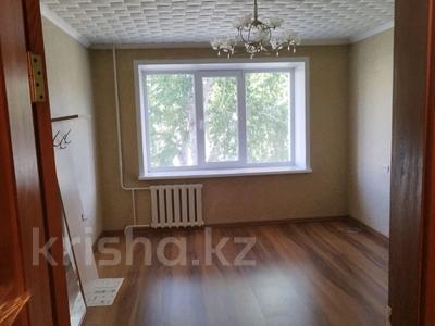 2-комнатная квартира, 52 м², 2/5 этаж, Мира 327б за 20 млн 〒 в Петропавловске