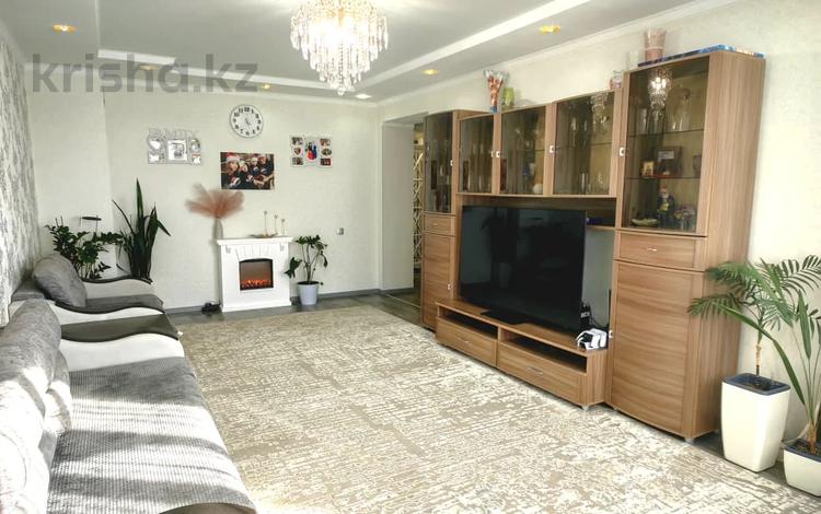 3-комнатная квартира · 94.8 м² · 10/15 этаж, Шакарима за 52 млн ₸ в Семее — фото 19