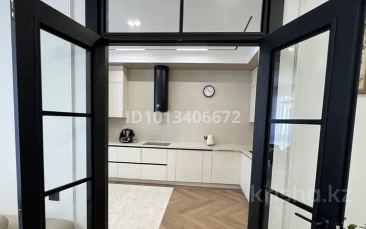 3-бөлмелі пәтер · 105 м² · 7/8 қабат, Сарайшык 6 — Сарайшык, бағасы: 125 млн ₸ в Астане, Есильский р-н — фото 2