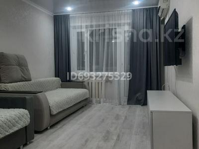 2-комнатная квартира · 44.4 м² · 5/5 этаж, Калмыкова — Стадион Металлург, библиотека им. Сакена Сейфуллина за 13 000 〒 в Балхаше