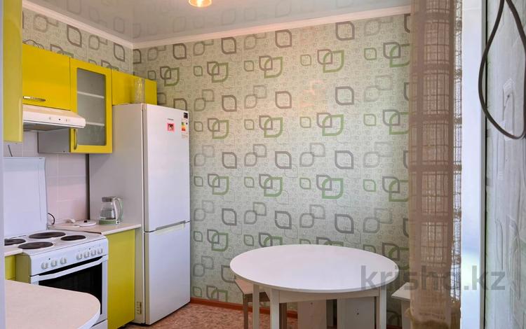 4-комнатная квартира · 77 м² · 6/9 этаж, мкр Юго-Восток, Язева 2 за 29.9 млн ₸ в Караганде, Казыбек би р-н — фото 18