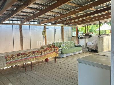Дача · 2 комнаты · 40 м² · 12 сот., Набержная 95 за 100 000 ₸ в Актобе, жилой массив Кирпичный