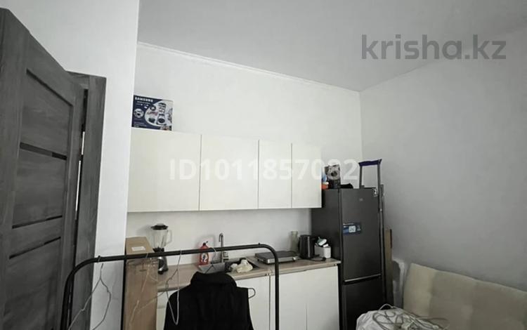 1-комнатная квартира · 36 м² · 1/5 этаж, 2-я Новаторная ул. 10А за 12.5 млн ₸ в Петропавловске — фото 2