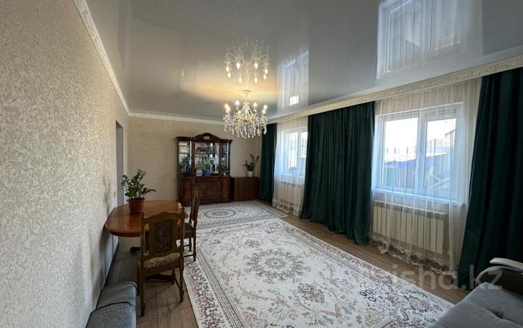 Отдельный дом · 3 комнаты · 154.5 м² · 7.8 сот., Алма багы 29 за 24 млн ₸ в Актобе — фото 2