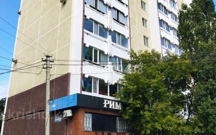 Свободное назначение, офисы, магазины и бутики, салоны красоты, медцентры и аптеки, образование, развлечения · 100 м² за 50 млн ₸ в Костанае, 9-й микрорайон — фото 3