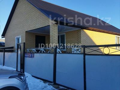 Отдельный дом · 3 комнаты · 90 м² · 5 сот., Мкр.Бирлик ул Акбулак 25/1 за 37 млн 〒 в Кокшетау