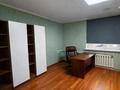 Отдельный дом · 5 комнат · 200 м² · 9.8 сот., мкр Центральный, Мәтеш Дүйсенғалиев 1А за 700 000 ₸ в Атырау — фото 10