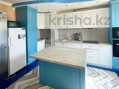 5-бөлмелі пәтер · 98.2 м² · 1/5 қабат, Камзина 12, бағасы: 20.5 млн ₸ в Аксу