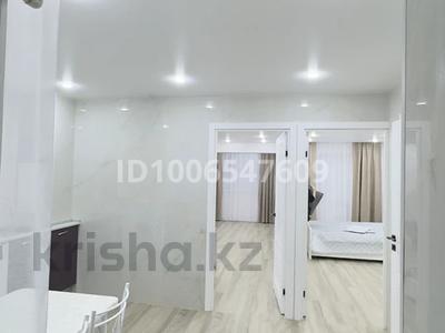 2-комнатная квартира · 42 м² · 1/7 этаж, 11-й мкр 19 за 12 000 ₸ в Актау
