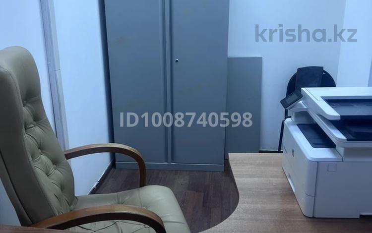 Офисы · 10 м² за 65 000 ₸ в Астане, р-н Байконур — фото 2