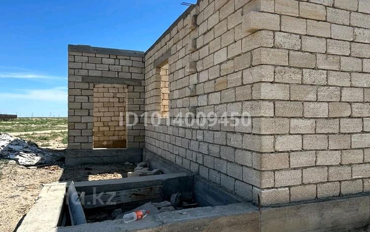 Отдельный дом · 4 комнаты · 220 м² · 10 сот., 1 — Школа за 3 млн ₸ в  — фото 2