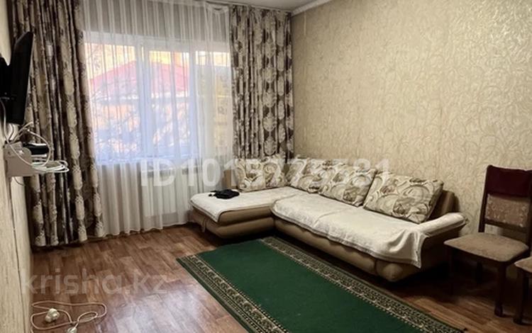 1-комнатная квартира · 40 м² · 4/9 этаж, мкр Жетысу-2 6 за 230 000 ₸ в Алматы, Ауэзовский р-н — фото 2