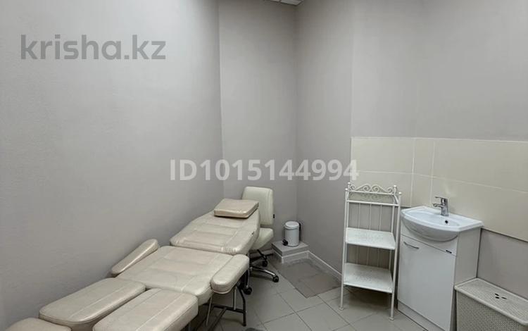 Салоны красоты · 6.5 м² за 65 000 ₸ в Караганде, Казыбек би р-н — фото 2