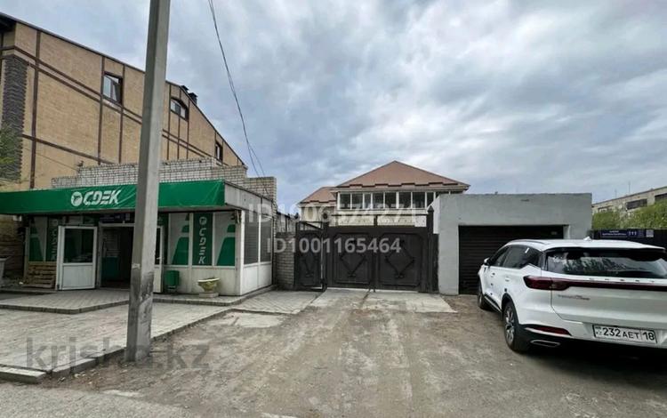 Отдельный дом · 4 комнаты · 165 м² · 5 сот., Каржаубайулы 109/1 — Каржаубайулы Кабанбайбатыра за 70 млн ₸ в Семее — фото 2