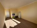 3-комнатная квартира · 85.6 м² · 8/9 этаж, ул. Абикен Бектуров 17 за 49 млн ₸ в Астане, Есильский р-н — фото 8