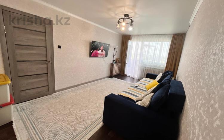 2-бөлмелі пәтер · 51 м² · 9/9 қабат, Набережная 39, бағасы: 12 млн ₸ в Аксу — фото 2