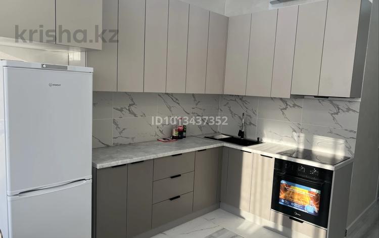 2-бөлмелі пәтер · 78 м² · 3/12 қабат, мкр Тастак-1, Райымбека 348/1 к5 — Райымбека — Емцова Ташкентский — Петрова, бағасы: 380 000 ₸ в Алматы, Ауэзовский р-н — фото 2