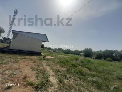 Жер телімі · 6 сотық, С. Береке., ПКСТ "Бак Аралы", участок 80 — Карасайский р-н., Елтайский с/о., с. Мерей мечеть., магазин Айсултан, бағасы: 15 млн ₸ в Кольди