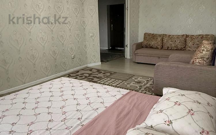 2-бөлмелі пәтер · 74 м² · 3/9 қабат, мкр. Алтын орда, Мангилик ел 20, бағасы: 18 000 ₸ в Актобе — фото 29