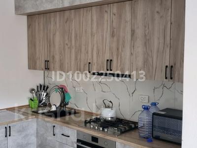 4-комнатная квартира · 112 м² · 8/8 этаж, 19-й мкр 45/3 за 250 000 〒 в Актау