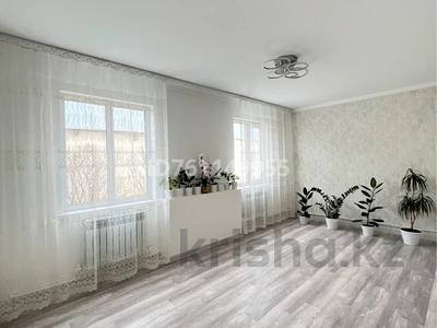Продажа домов и дачи в Западно-Казахстанской обл.: Отдельный дом · 4 комнаты · 100 м² · 10 сот., Жана 6 — Шанхай за 21 млн 〒 Отдельный дом · 4 комнаты · 100 м² · 10 сот., Жана 6 — Шанхай за 21 млн 〒 в Аксае