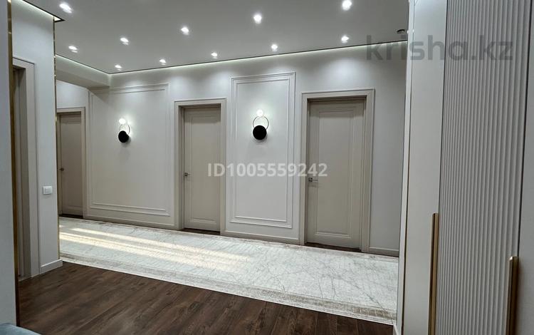 4-бөлмелі пәтер · 140 м² · 5/10 қабат, 18А мкр 10, бағасы: 88 млн ₸ в Актау — фото 2