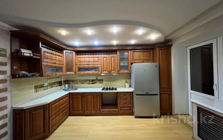 3-бөлмелі пәтер · 100 м² · 3/5 қабат, Жамбыла, бағасы: 42 млн ₸ в Петропавловске — фото 8