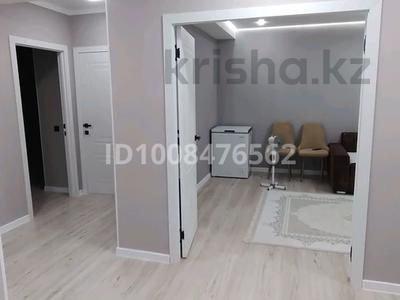 2-комнатная квартира · 67 м² · 3/5 этаж, Сатпаева 149/3 за 22.5 млн ₸