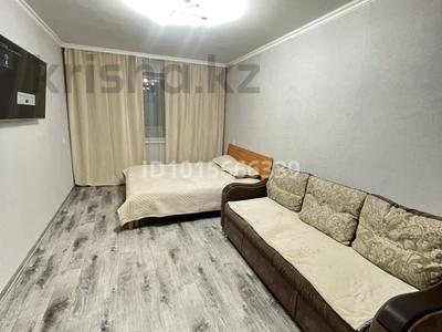 1-бөлмелі пәтер · 40 м² · 3/5 қабат, Восток-2 ш/а. 8, бағасы: 10 000 ₸ в Караганде, Алихана Бокейханова р-н