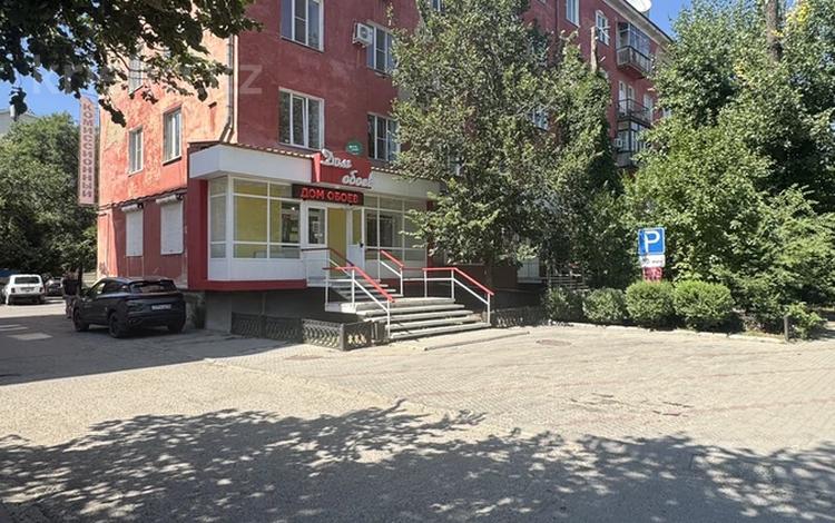 4-комнатная квартира · 92 м² · 2/5 этаж, Чехова 71 — Протозанова,Максима Горького,Кабанбай батыра за 35 млн ₸ в Усть-Каменогорске — фото 2