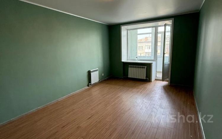 2-бөлмелі пәтер · 62 м² · 5/5 қабат, Осипенко 27, бағасы: 22 млн ₸ в Кокшетау — фото 2