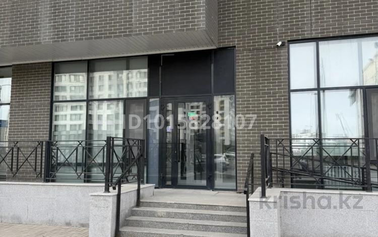 Офисы, кабинеты и рабочие места · 185.4 м² за ~ 1.9 млн ₸ в Астане, Нура р-н — фото 2