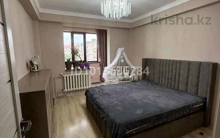 3-бөлмелі пәтер · 86 м² · 4/5 қабат, Рахмбаева 23, бағасы: 38 млн ₸ в  — фото 2