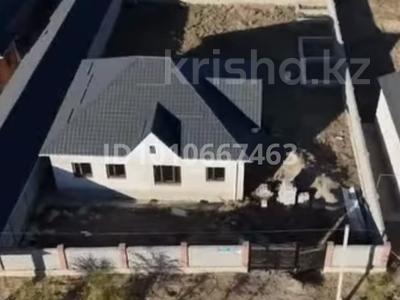 Отдельный дом · 5 комнат · 195 м² · 10 сот., Нуротау 99 — Коммунизм за 26 млн 〒 в Туркестане