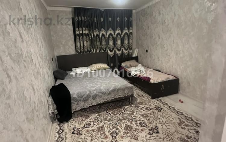 3-бөлмелі пәтер · 82 м² · 3/3 қабат, Б.Момышулы 42/3 блок 2, бағасы: 30 млн ₸ в Зайсане — фото 2