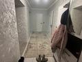 3-бөлмелі пәтер · 82 м² · 3/3 қабат, Б.Момышулы 42/3 блок 2, бағасы: 30 млн ₸ в Зайсане — фото 3