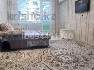 2-бөлмелі пәтер · 45.7 м² · 3/5 қабат, Уральск ул.Кердери 127, бағасы: 130 000 ₸ в мкр Школьник