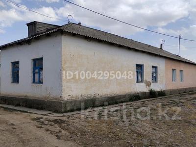 3-комнатная квартира · 110 м², Пармен 123 за 7 млн 〒 в Шымкенте, Каратауский р-н