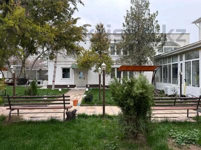 Еркін, медорталықтар мен дәріханалар · 570 м², бағасы: 220 млн ₸ в Шымкенте