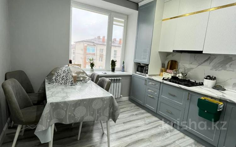 2-комнатная квартира · 68.9 м² · 5/5 этаж, мкр. Алтын орда 13е за 28.6 млн ₸ в Актобе — фото 2