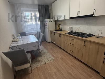 2-комнатная квартира · 59.8 м² · 9/10 этаж, Гагарина за 19.5 млн ₸ в Уральске