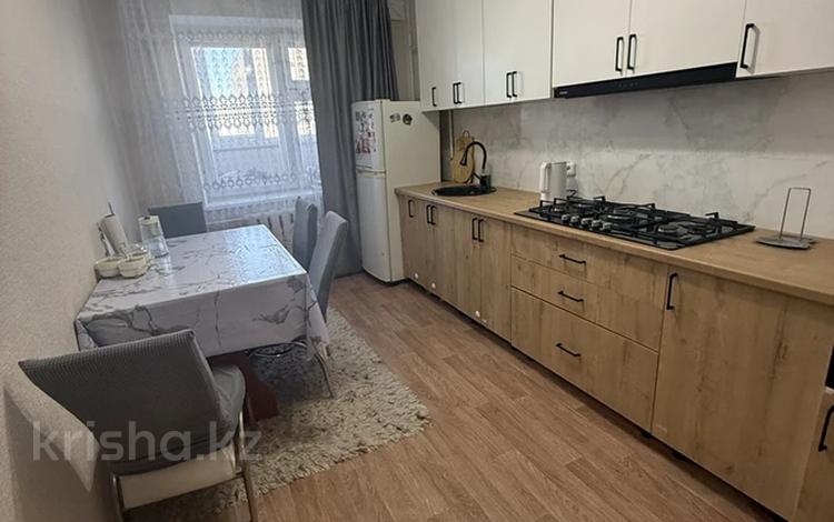 2-бөлмелі пәтер · 59.8 м² · 9/10 қабат, Гагарина, бағасы: 19.5 млн ₸ в Уральске — фото 2
