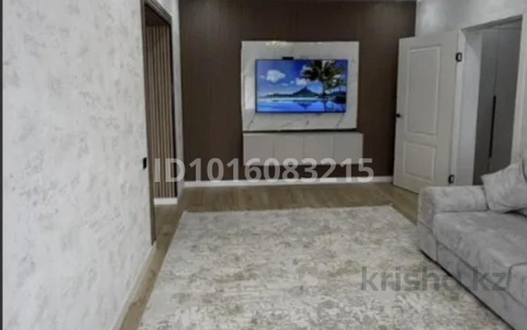 2-комнатная квартира · 53 м² · 13/14 этаж, Хусейн Бен Талал 41 за 350 000 ₸ в Астане, Есильский р-н — фото 11