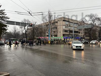 Еркін, дүкендер мен бутиктер · 30 м², бағасы: 950 000 〒 в Алматы, Медеуский р-н