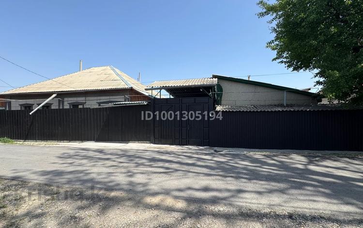 Отдельный дом · 5 комнат · 90 м² · 7.65 сот., Третий переулок Кашаганова 24 — Бывшая ул. Краснозаводская 3-й переулок за 35.5 млн 〒 в Таразе — фото 2