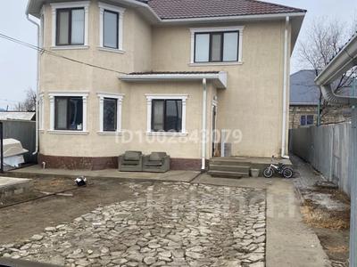 Жеке үй · 4 бөлме · 240 м² · 6 жүзд., Томарлы ш/а., Оразова, бағасы: 35 млн ₸ в Атырау, мкр Томарлы