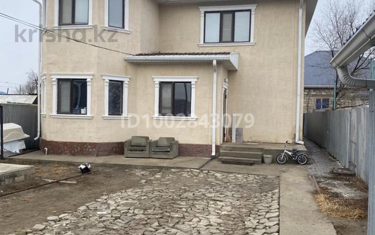 Жеке үй · 4 бөлме · 240 м² · 6 жүзд., Томарлы ш/а., Оразова, бағасы: 35 млн ₸ в Атырау, мкр Томарлы — фото 8