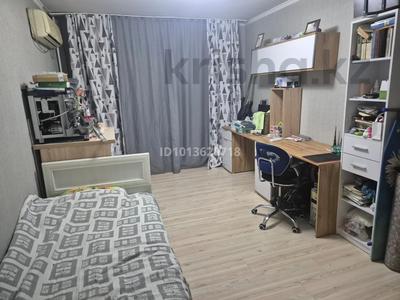 3-бөлмелі пәтер · 65 м² · 2/5 қабат, Карасай батыра 178 — Ауэзова, бағасы: 48.5 млн ₸ в Алматы